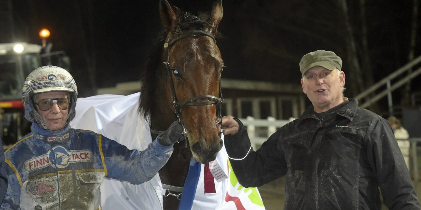 V75: Tusentals delade på rekordpott