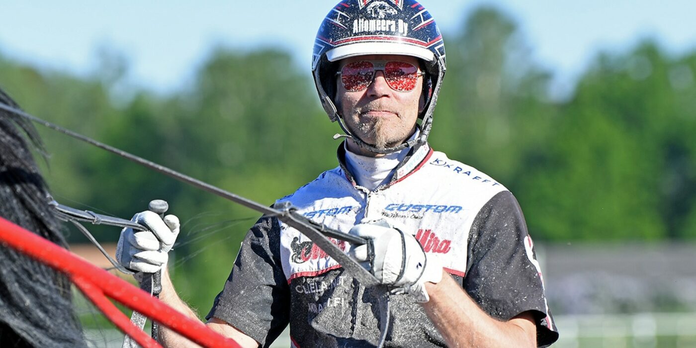 HALLÅ DÄR MIKA FORSS&#8230;