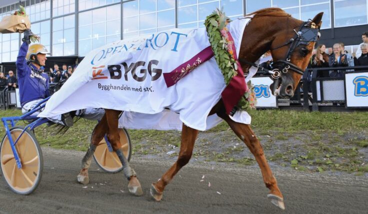 MONI VIKING KLÄTTRAR I STL OPEN