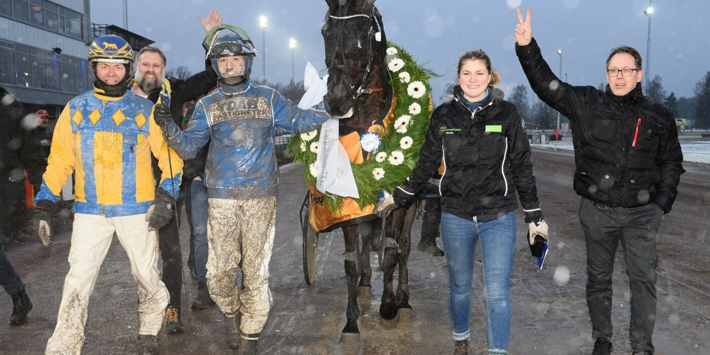 V75: Ståpäls när Piraten krossade motståndet