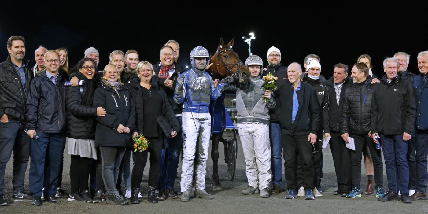 HÄSTÄGARKANNAN DEN 26 DECEMBER FÅR 300 000 KR I FÖRSTAPRIS