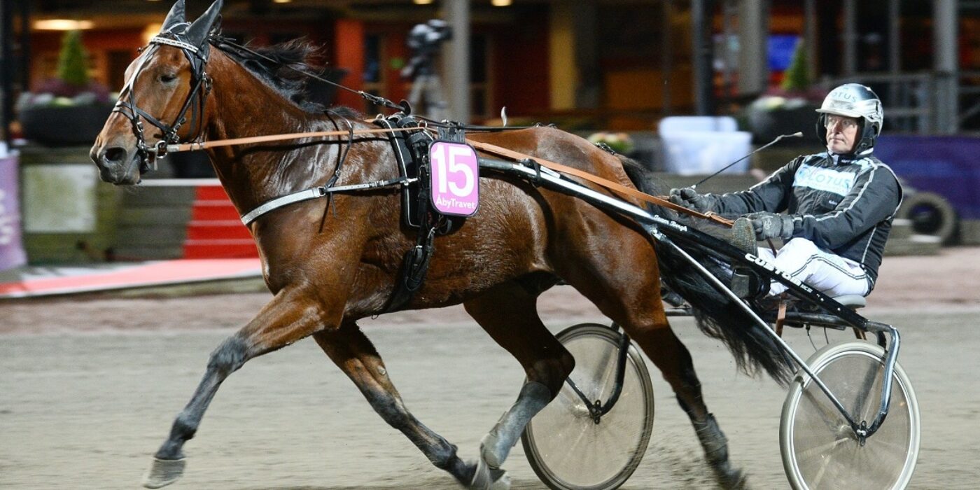 V86: Bergh vinnare på två V86-banor när två vann sex miljoner