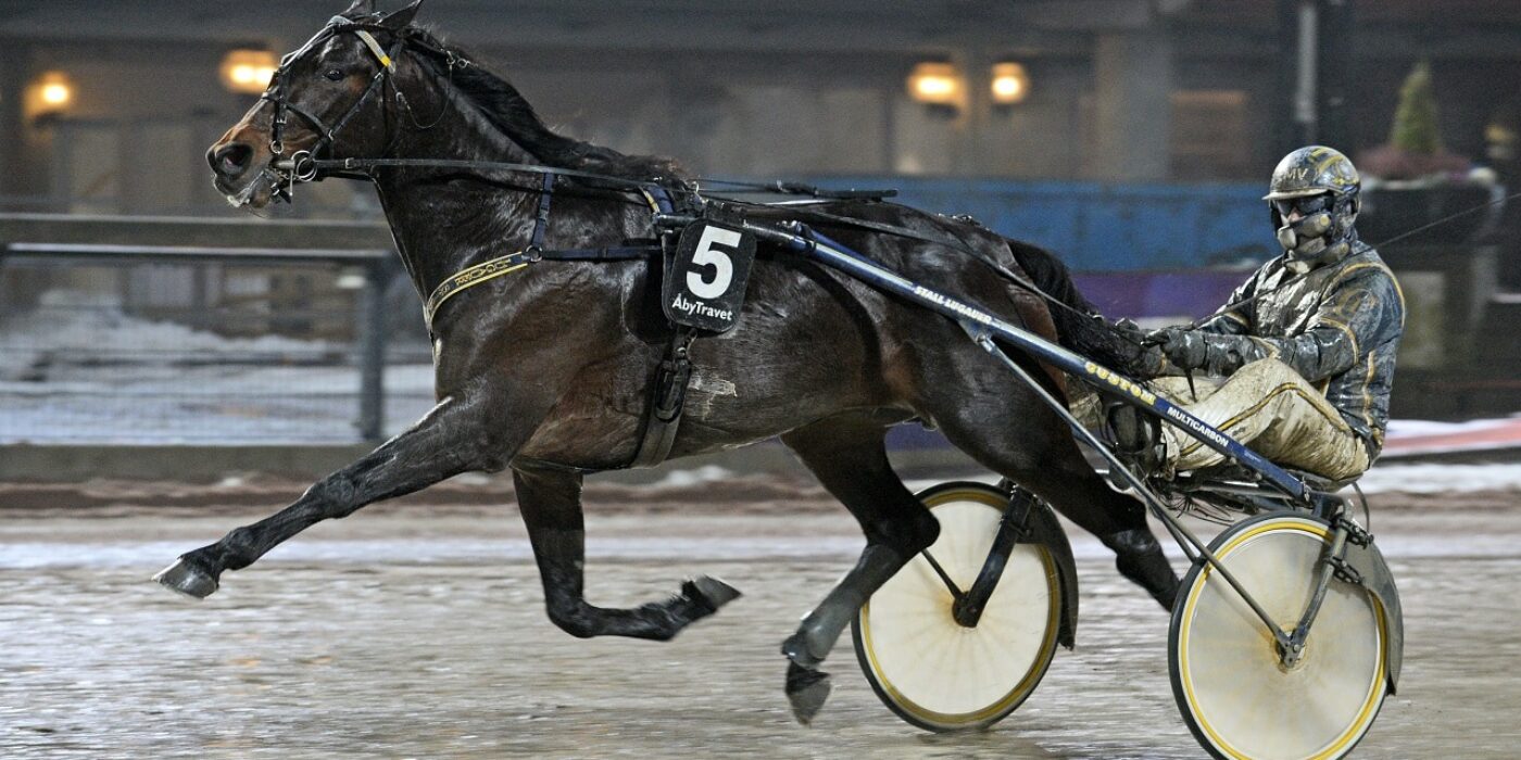 V86: Ferrarin rivig värre på smutsen