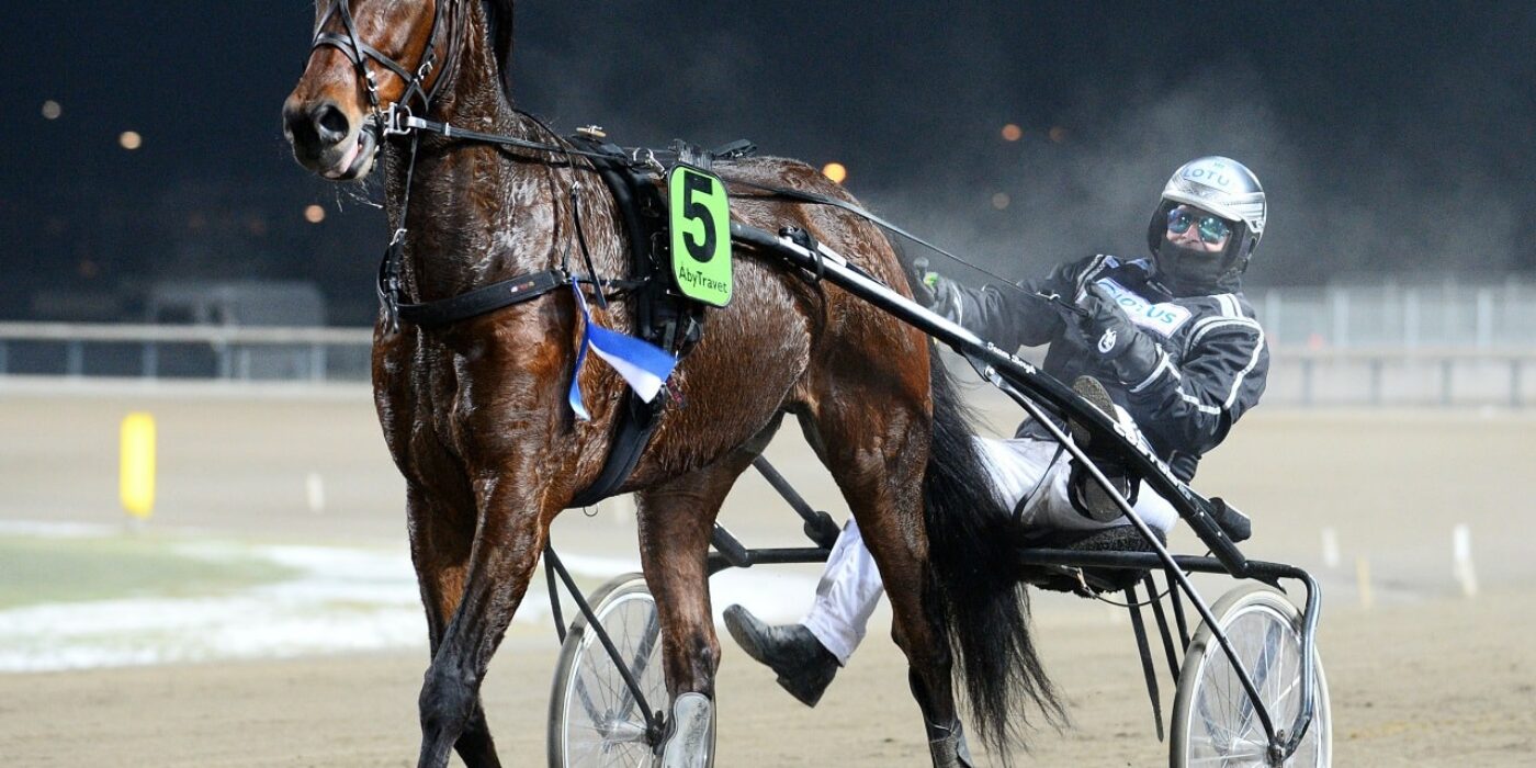 V86: Making Love imponerade &#8211; efter kupp från Bergh